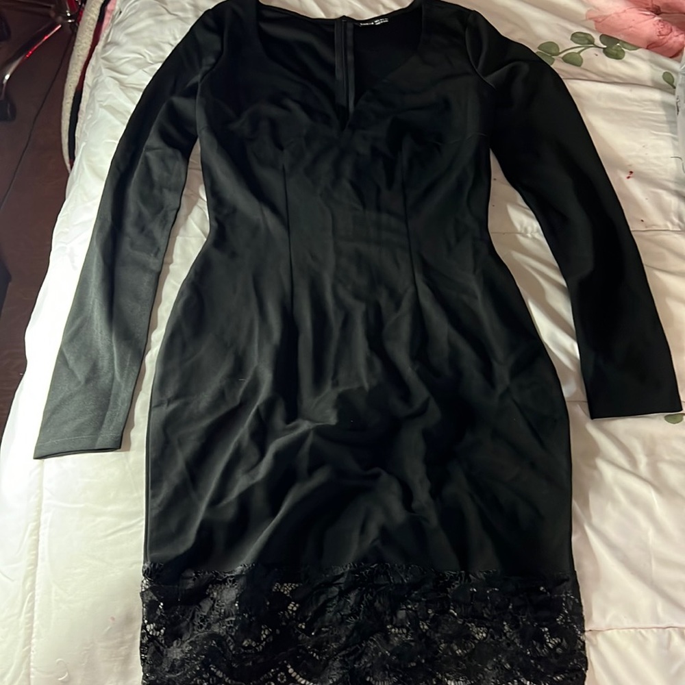V neck black dress